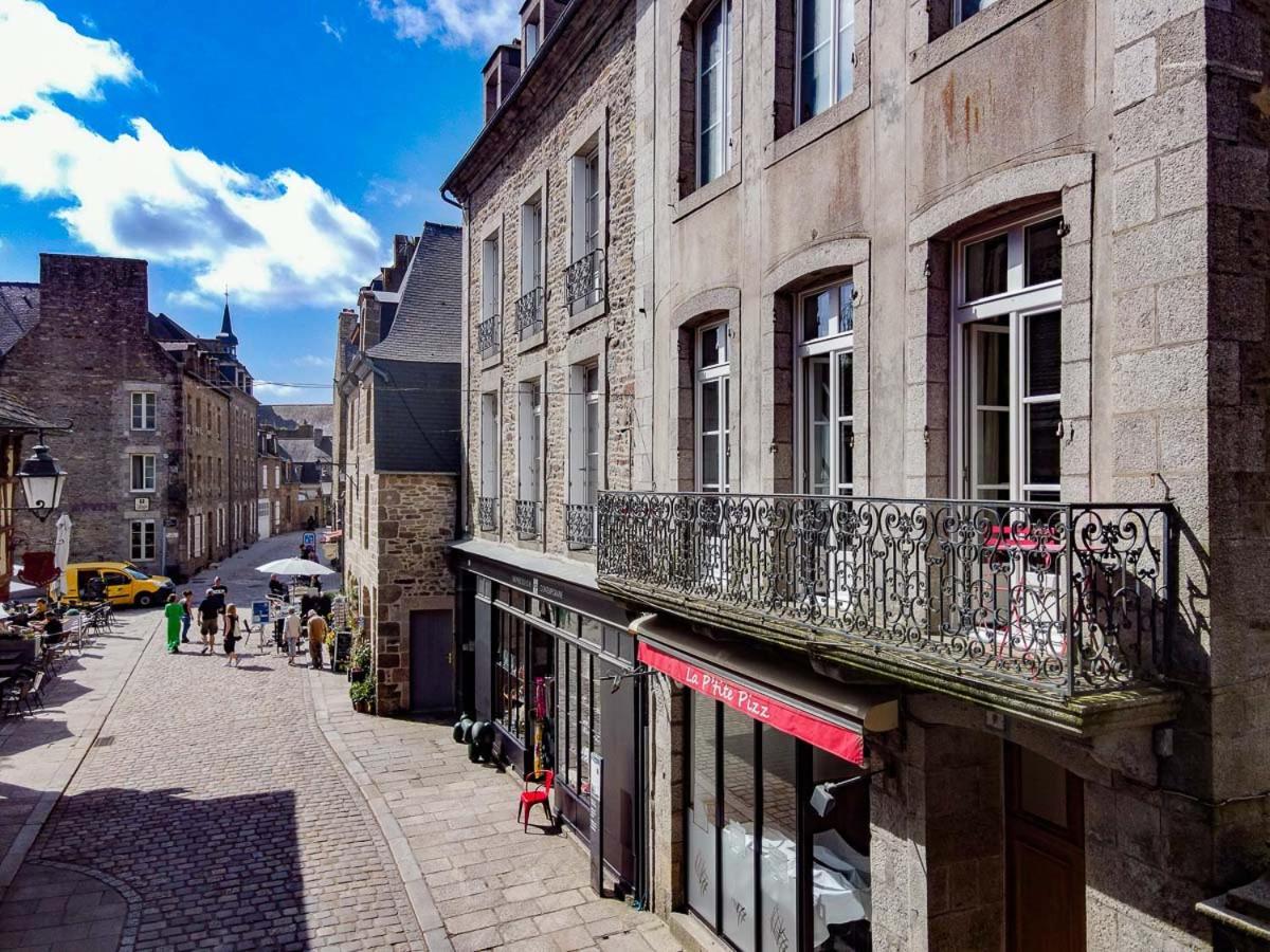 Appartement de la Tour de l'Horloge de DINAN Extérieur photo